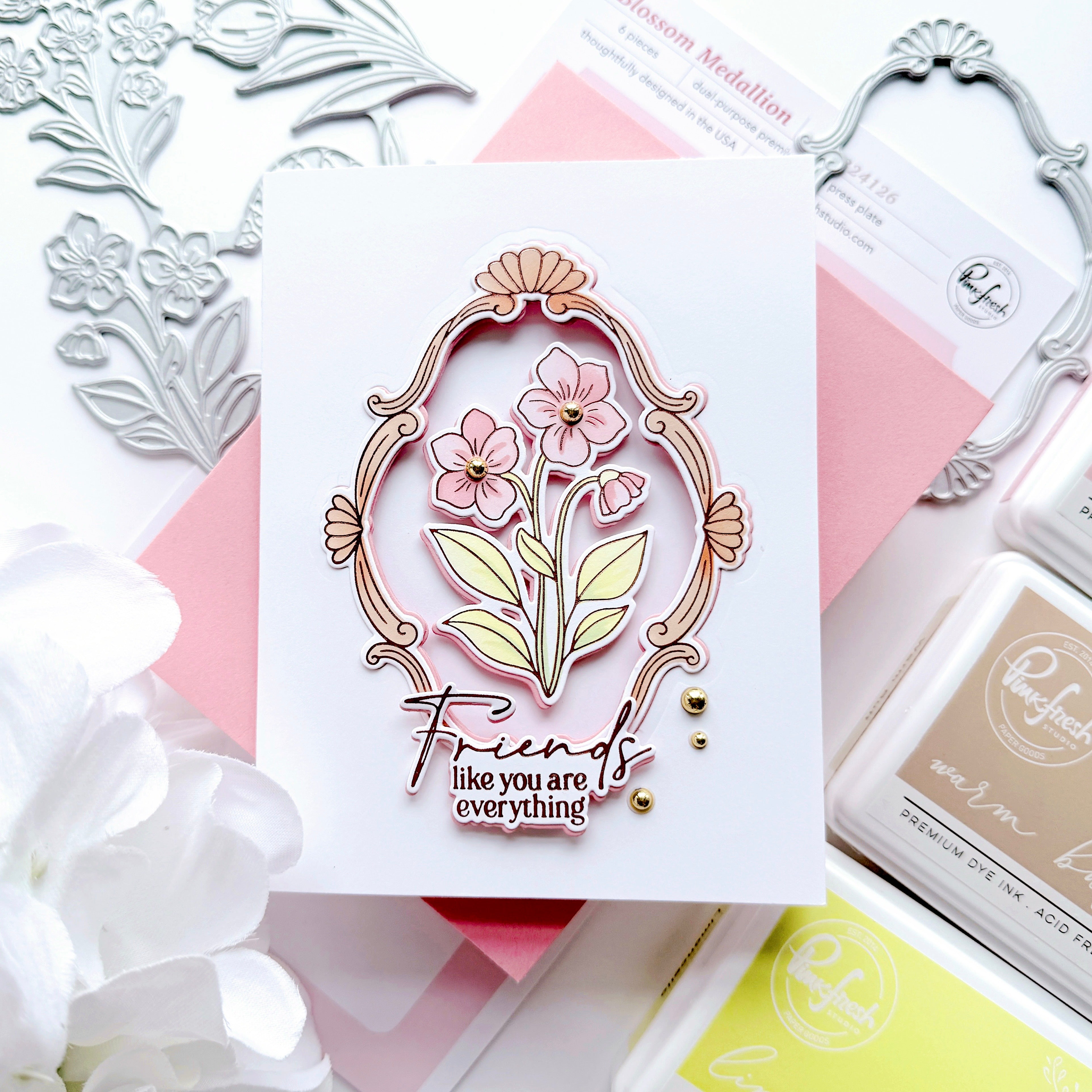 Pinkfresh Studio - Blossom Medallion Press Plates