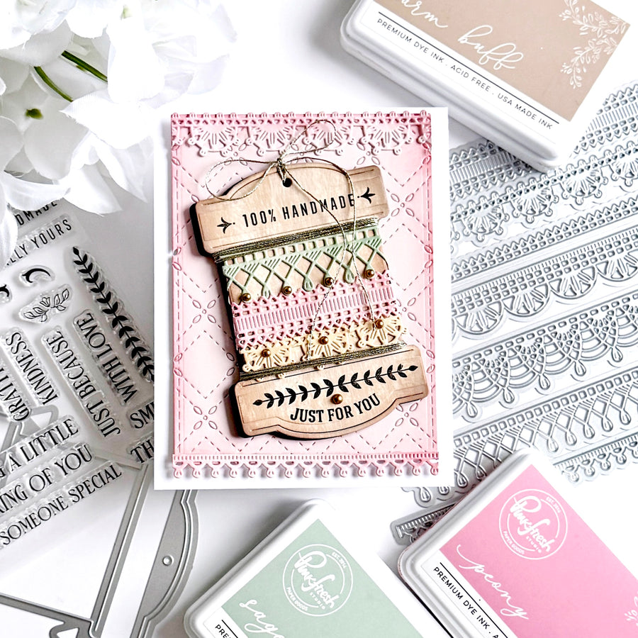 Pinkfresh Studio - The Stitch Edit: Heritage Lace Die