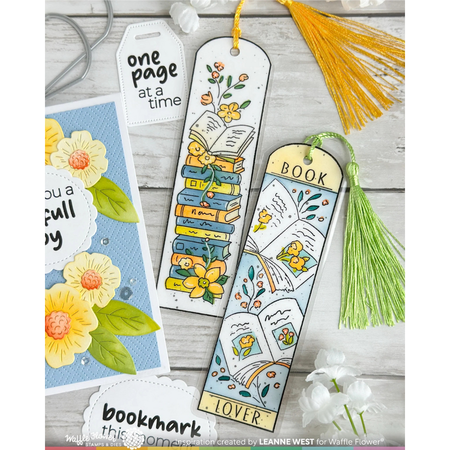 Waffle Flower - Round Bookmark Book Lover Stamp Set