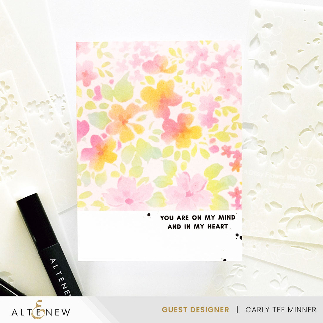 Altenew - Stencil Art: Ditsy Flowers Wallpaper Layering Stencil Set (7 in 1)