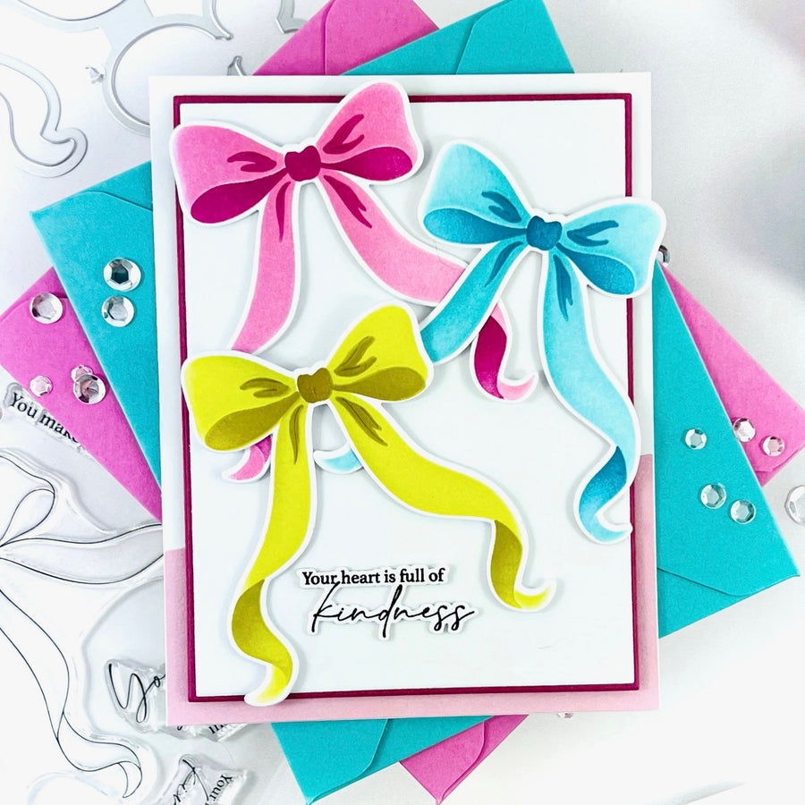 Pinkfresh Studio - Elegant Essence Stencils