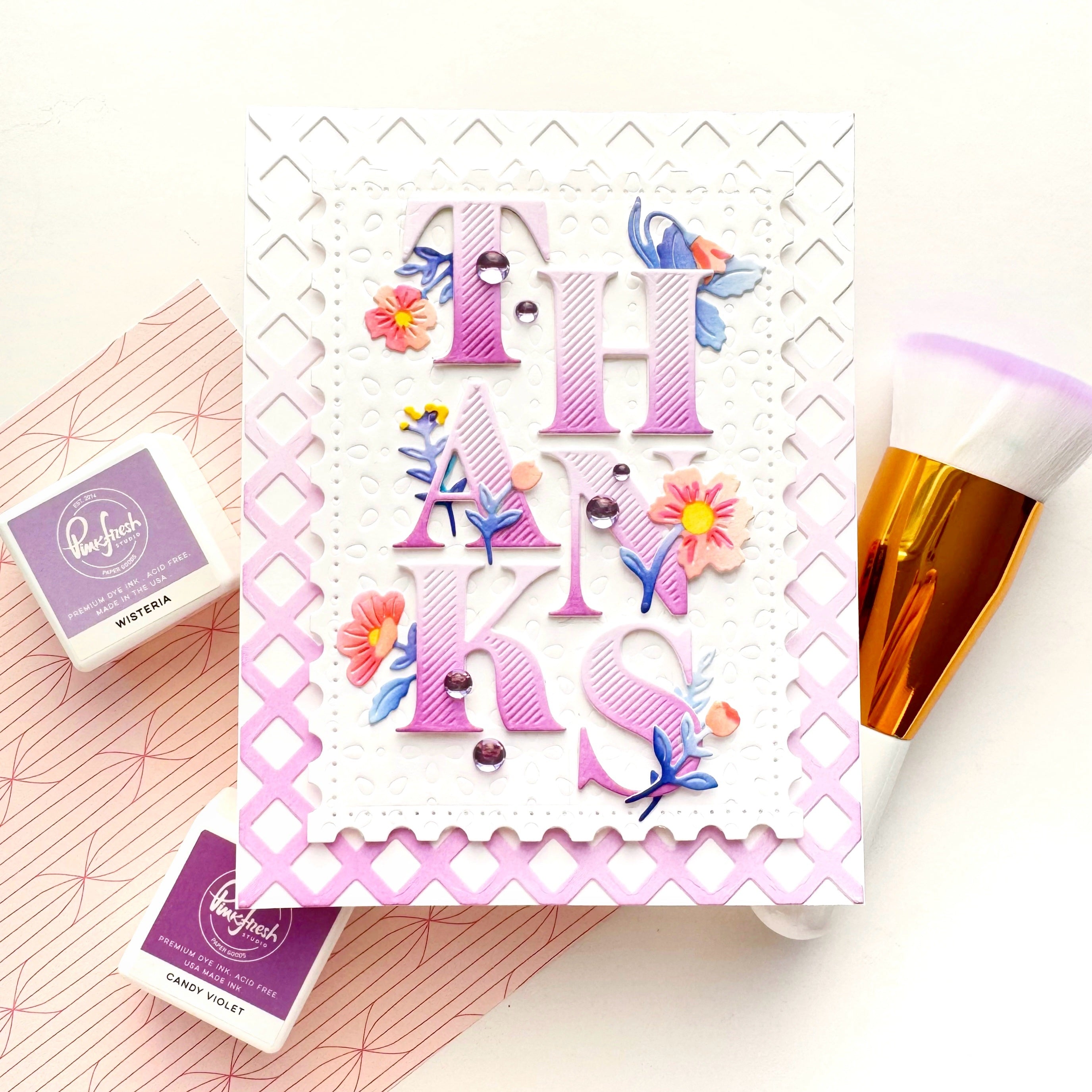 Pinkfresh Studio - Diamond Lattice Coverplate Die