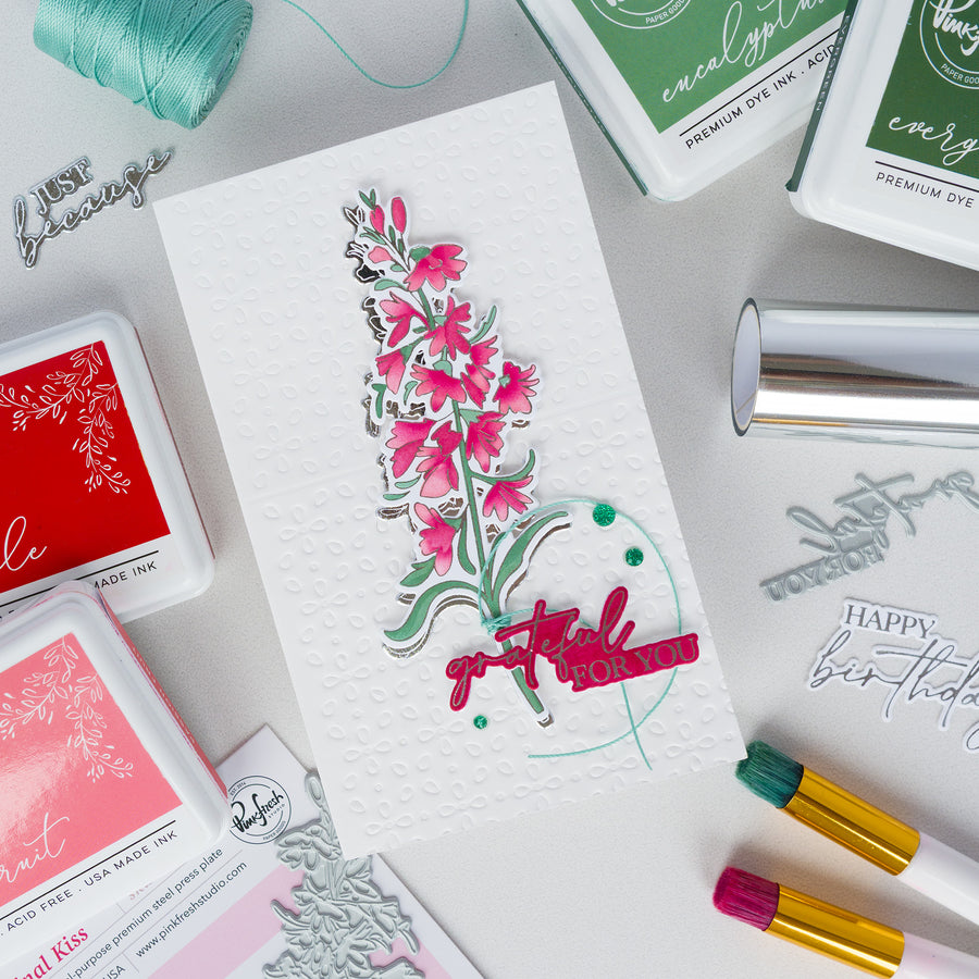 Pinkfresh Studio - Cardinal Kiss Stencils