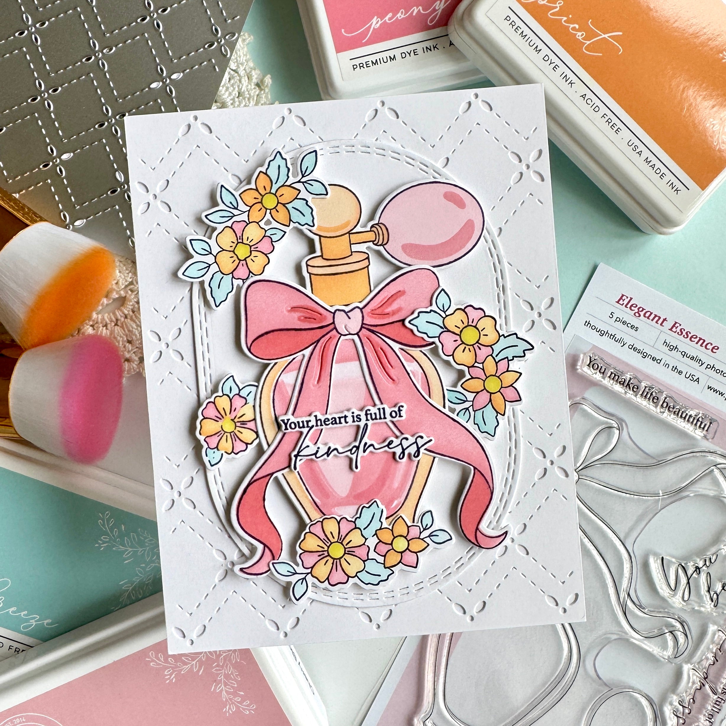 Pinkfresh Studio - Elegant Essence Dies