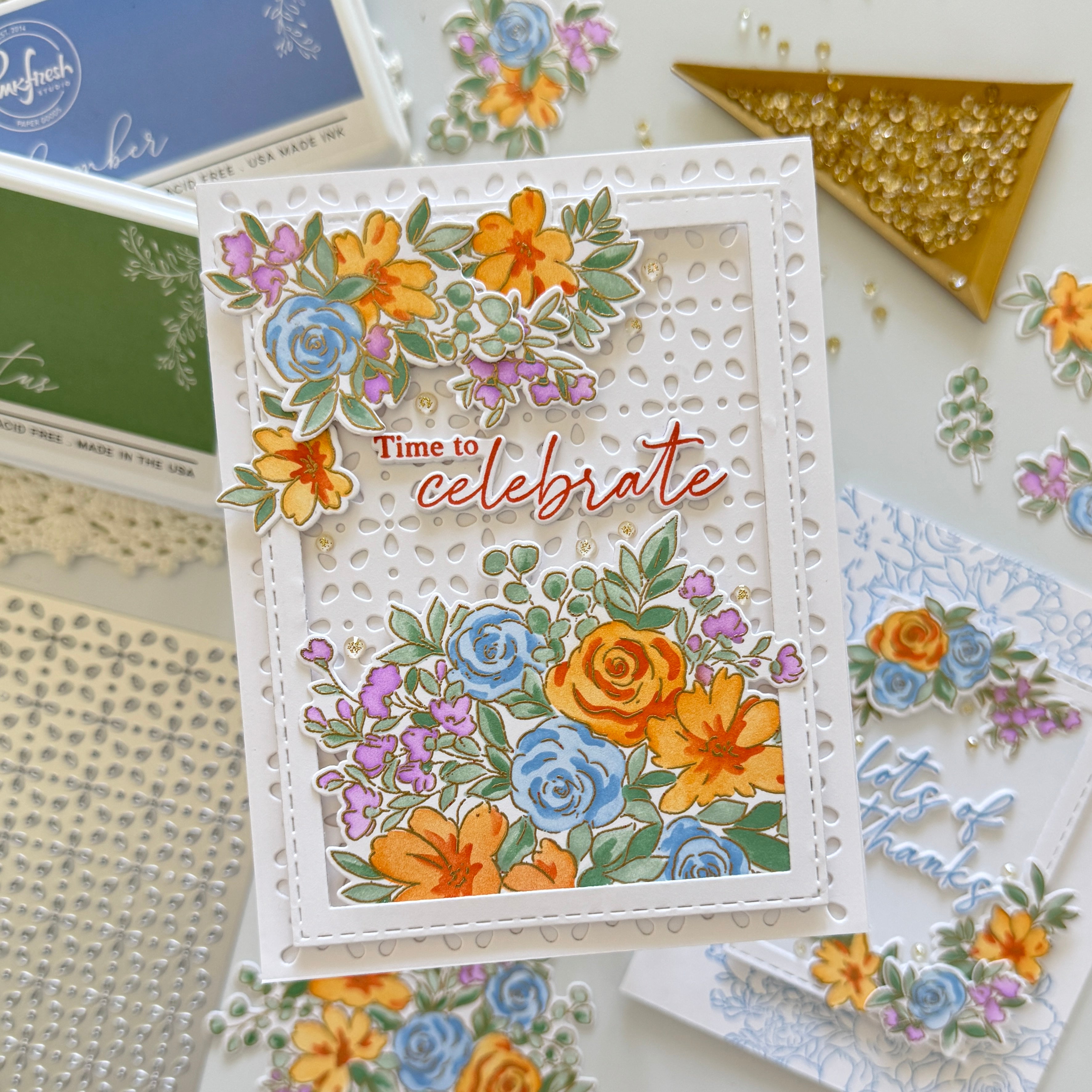 Pinkfresh Studio - Cozy Blooms Stencils