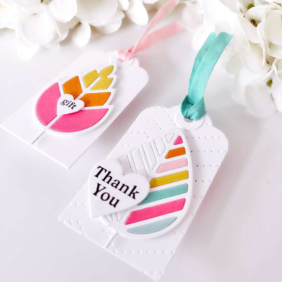 Pinkfresh Studio Shaker Tag Book dies
