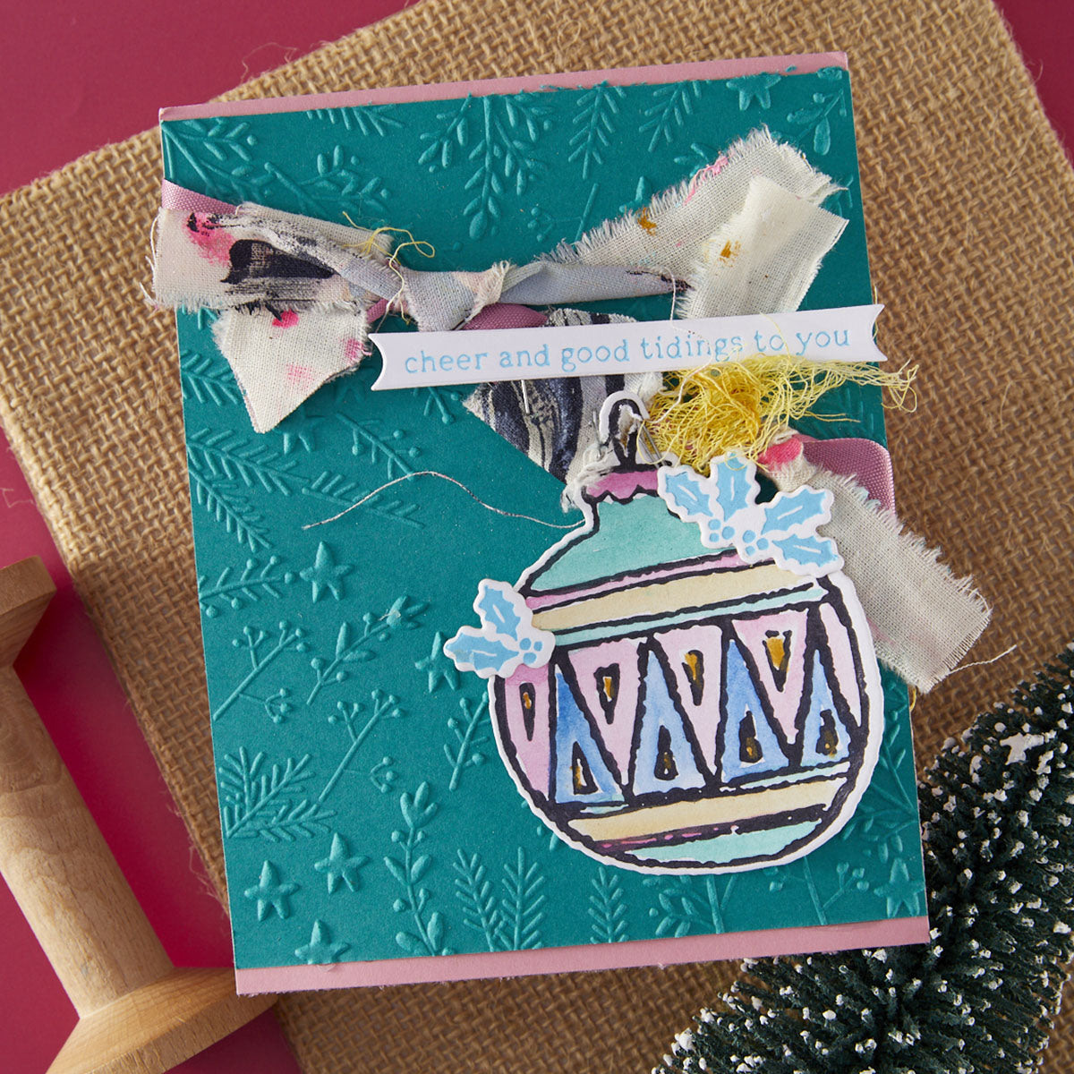 Spellbinders - Stars and Fronds Frame 3D Embossing Folder from the Starry Holiday Collection by Dina Wakley