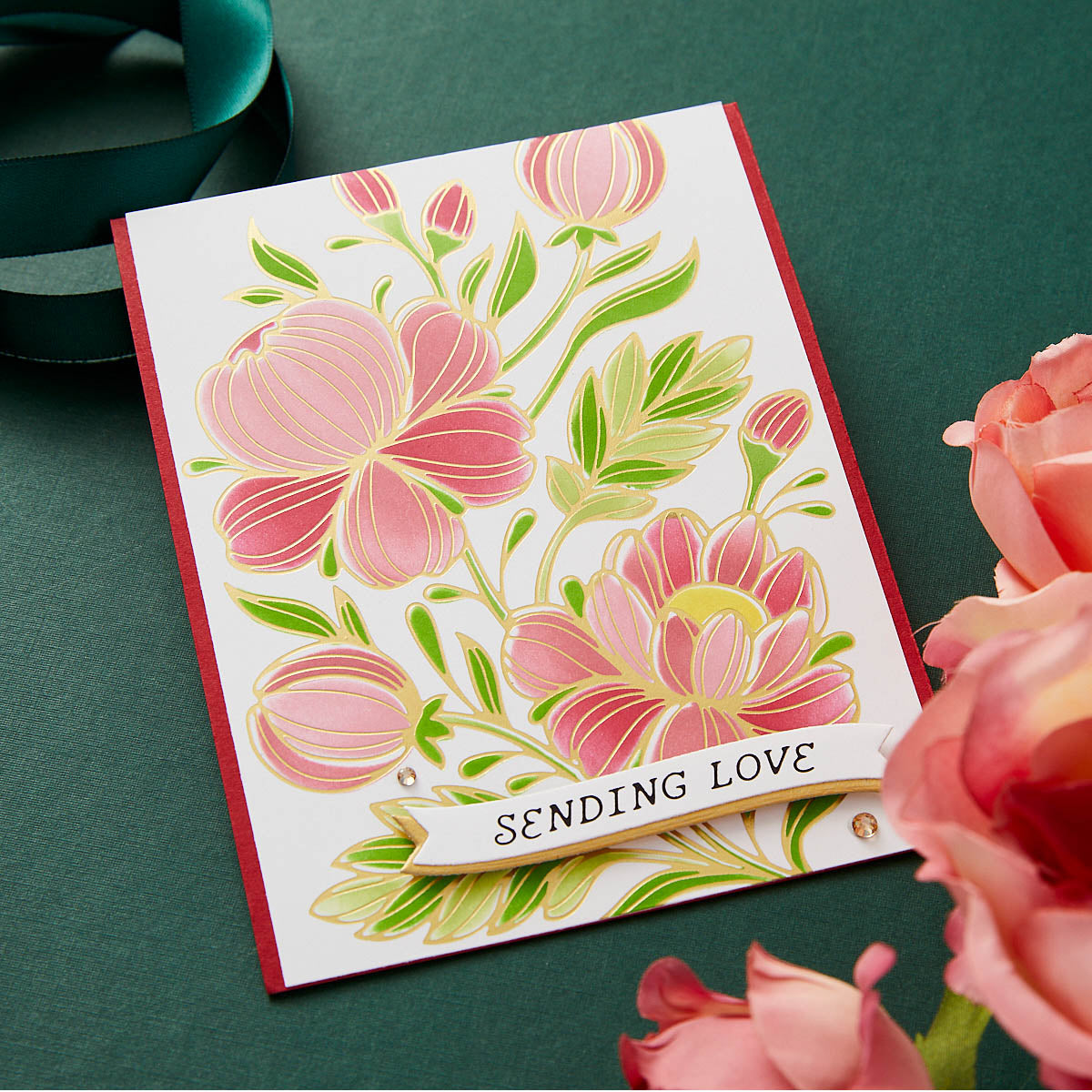 Spellbinders - Curved Everyday Sentiments Glimmer Plate & Die Set from the Glimmering Flowers Collection