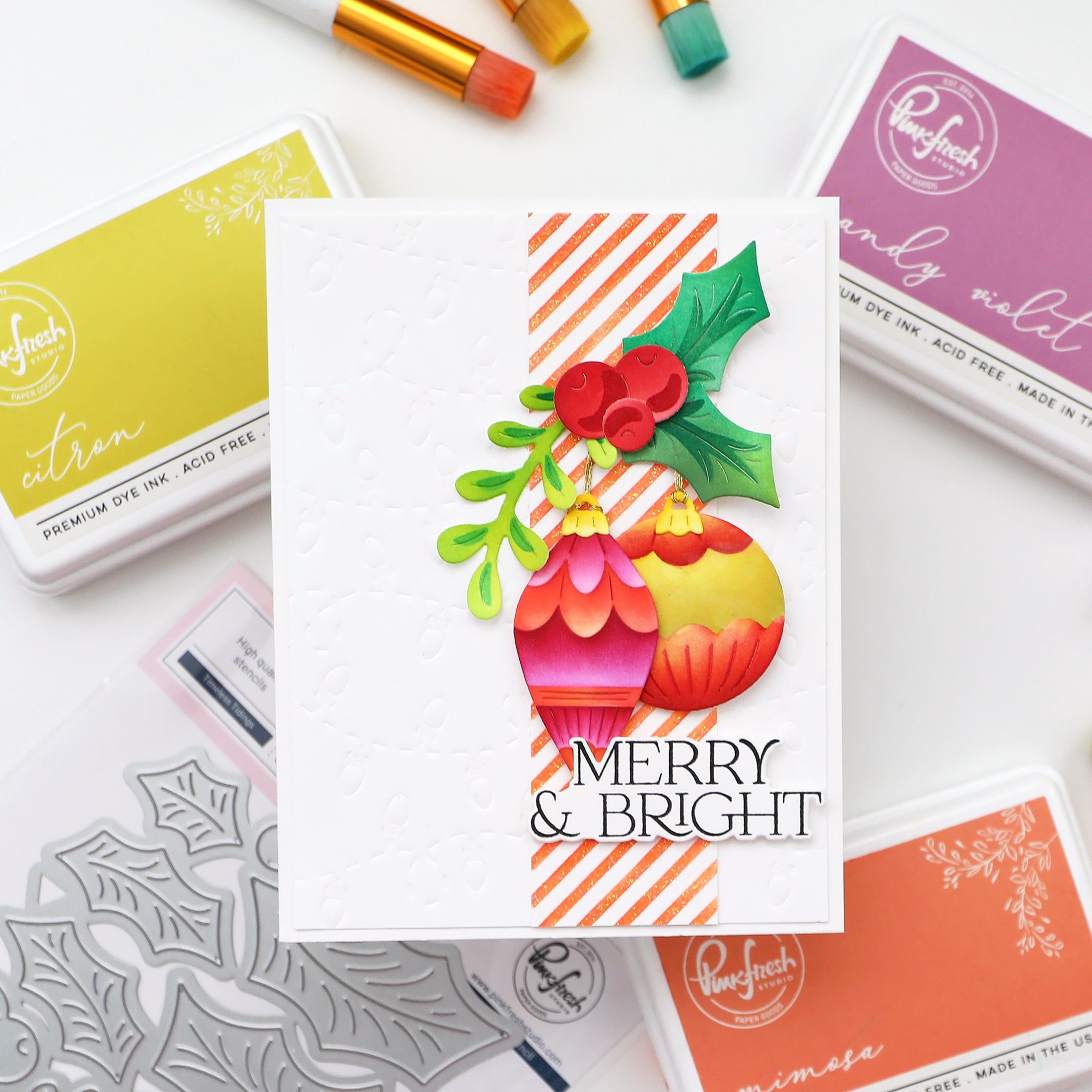 Pinkfresh Studio - Timeless Tidings Die
