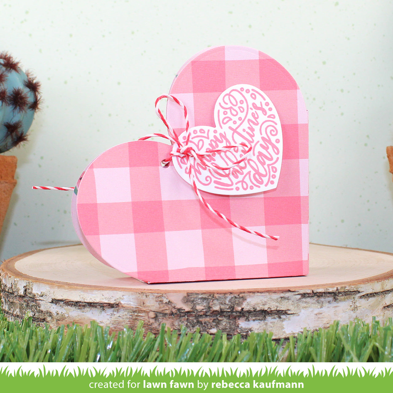 Lawn Fawn - Heart Pouch Dies