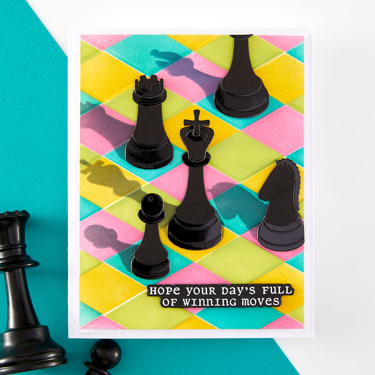 Spellbinders - Layered Harlequin Stencil