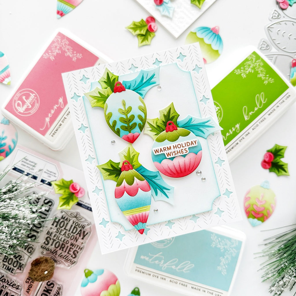 Pinkfresh Studio - Timeless Tidings Stencils